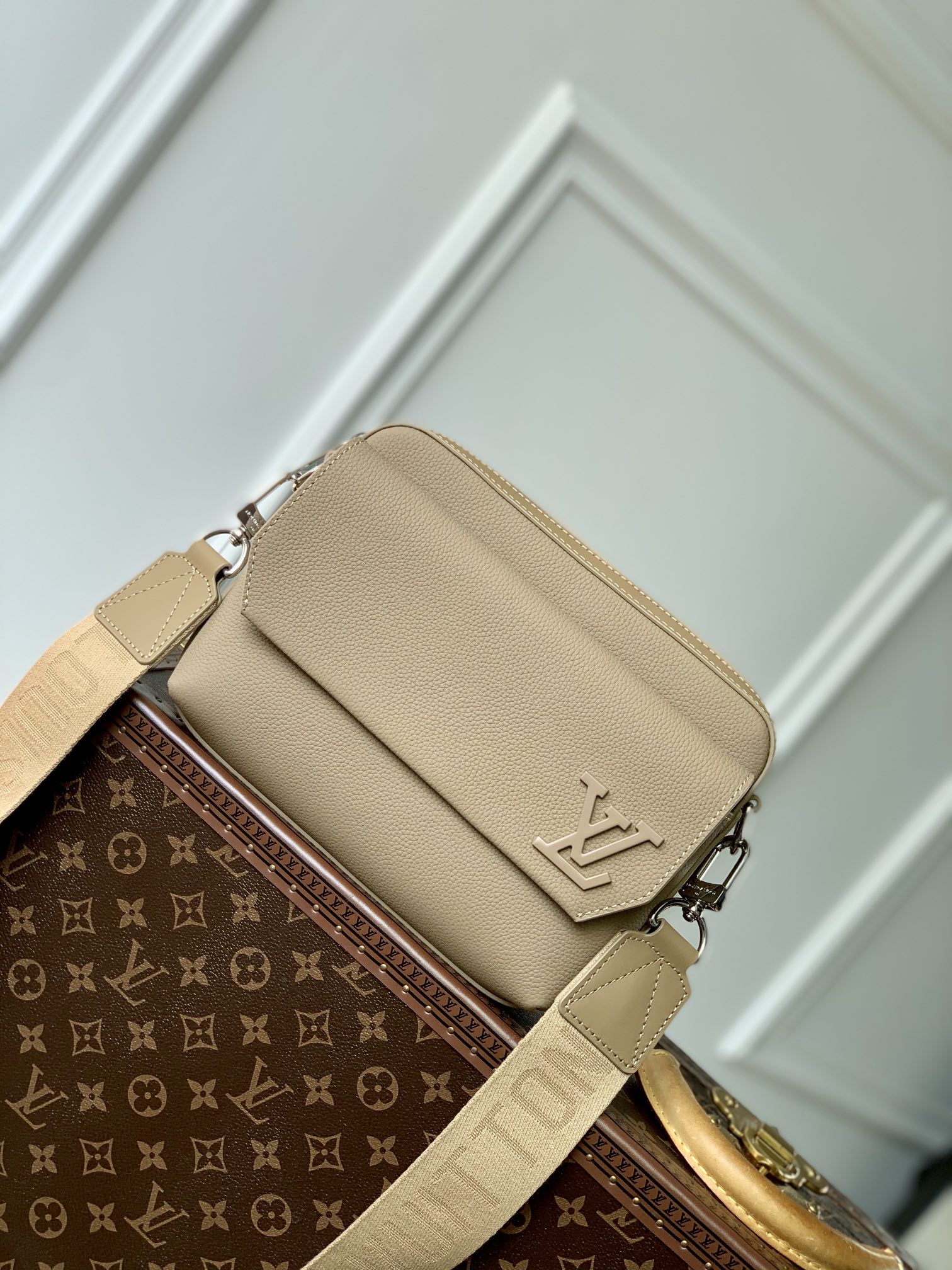 Mens LV Satchel bags